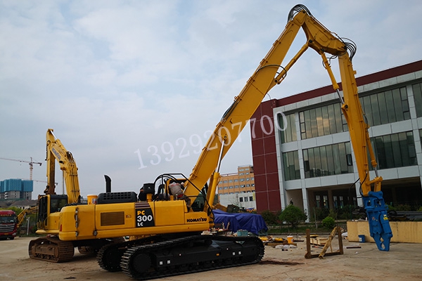 【挖掘機拆樓臂】什么是挖掘機拆樓臂？